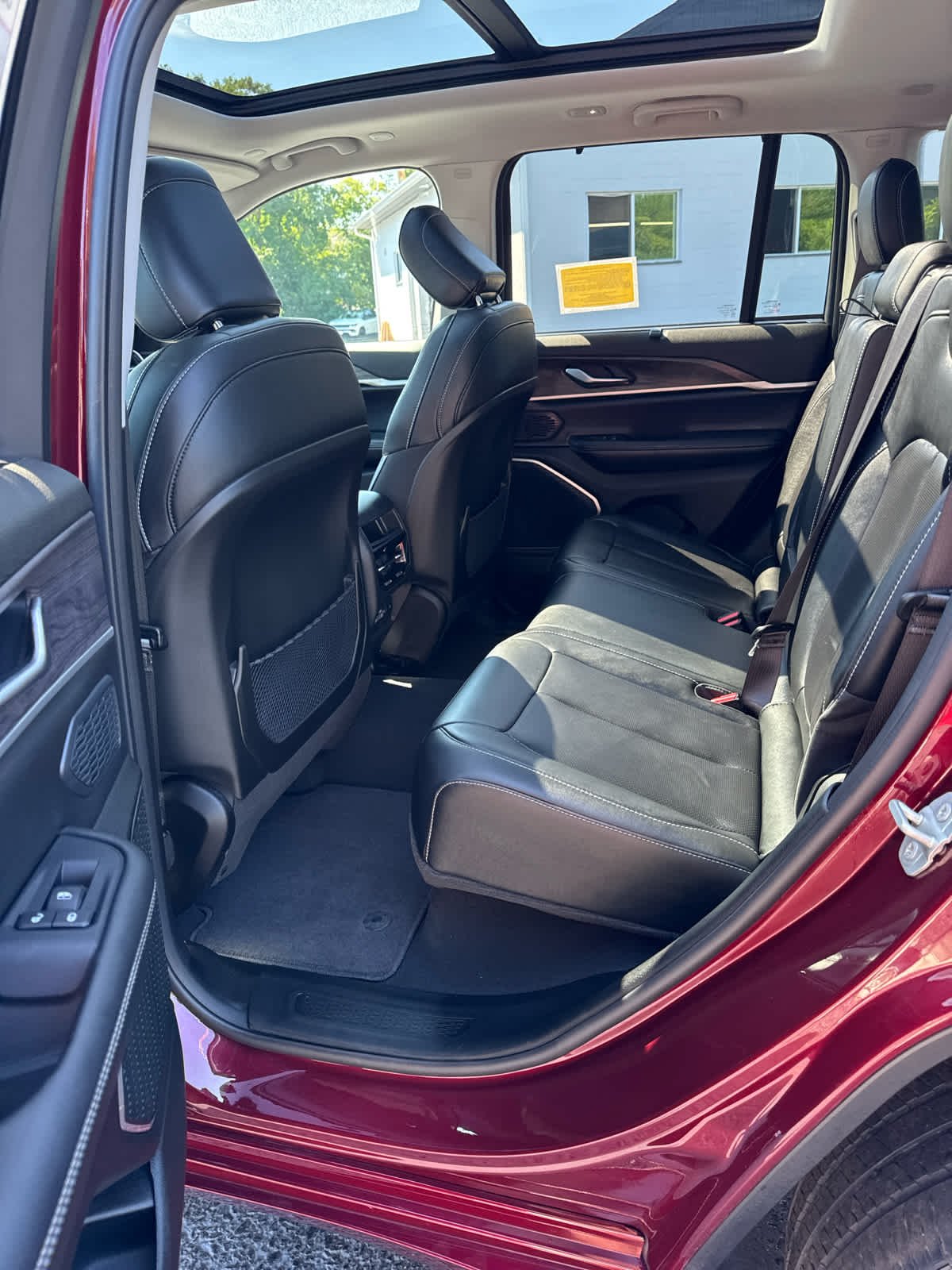 Used 2023 Velvet Red Pearlcoat Jeep 30th Anniversary image 14