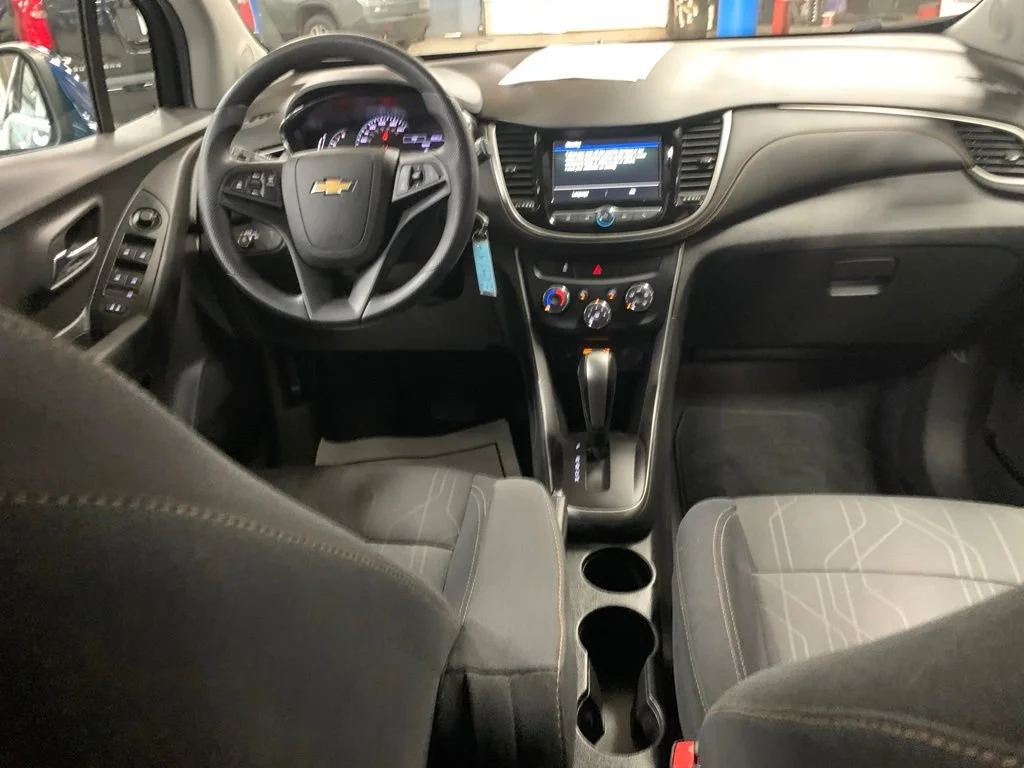 Used 2019 PACIFIC BLUE METALLIC Chevrolet LT image 19