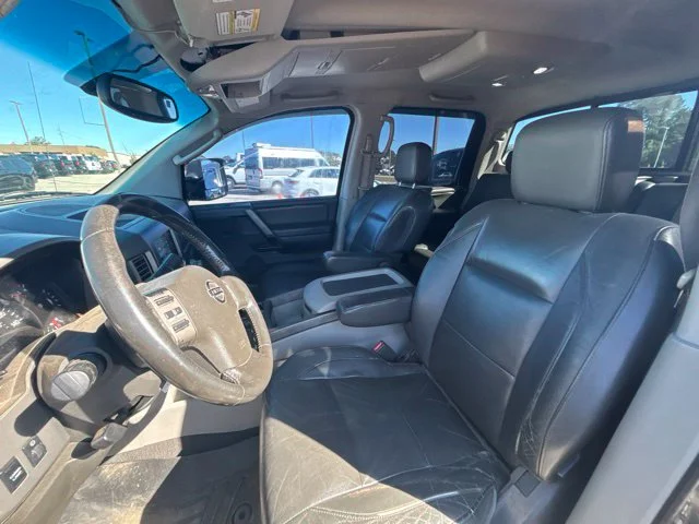 Used 2004 Gray Nissan LE image 5