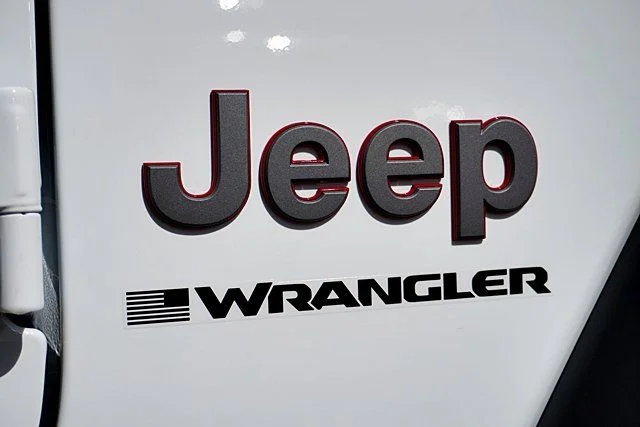 New 2026 Bright White Clearcoat Jeep Rubicon image 11