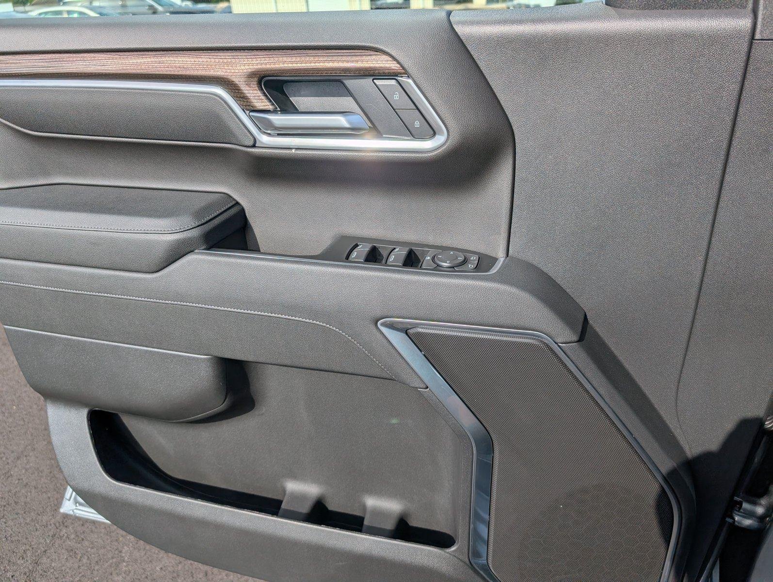 2026 Chevrolet Silverado 1500 RST - Photo 14