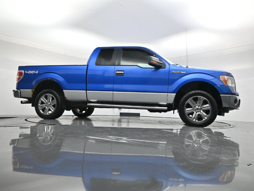 Used 2013 Blue Flame Metallic Ford XLT image 48