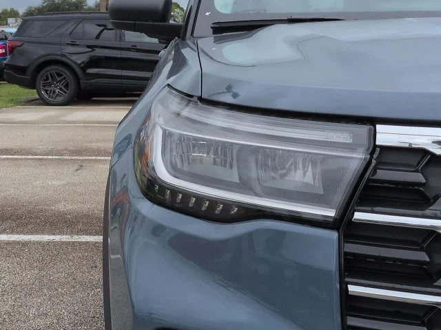 New 2026 Vapor Blue Metallic Ford Active image 10