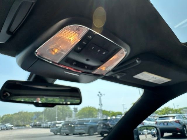 2023 Dodge Charger SRT - Photo 18