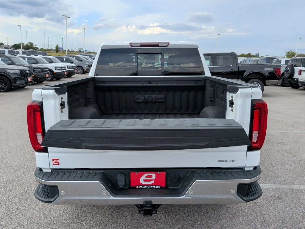 Used 2019 White GMC SLT image 45