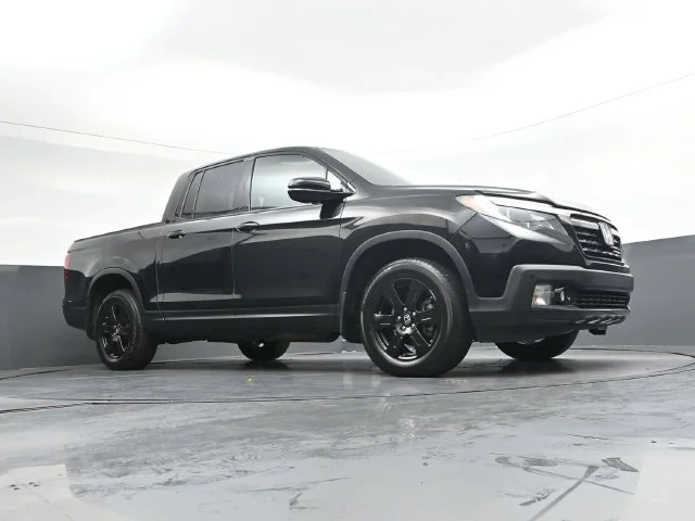 Used 2018  Honda Black Edition image 30