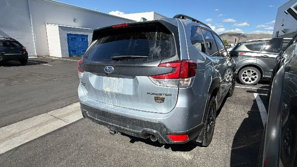 Certified Used 2023 Ice Silver Metallic Subaru Wilderness image 2