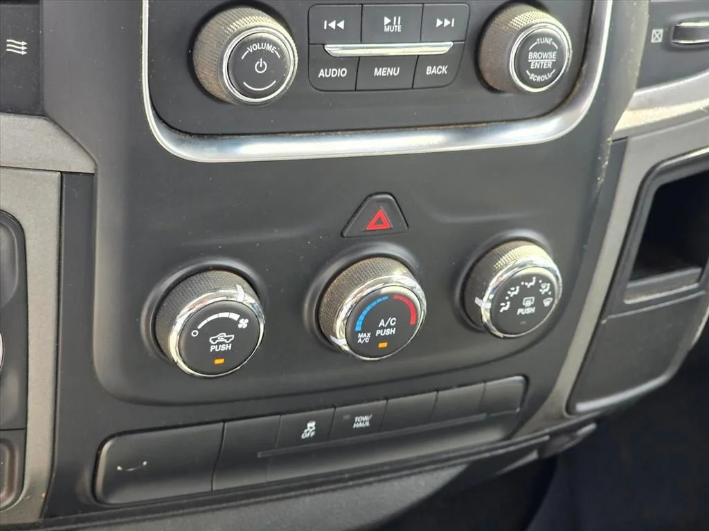Used 2013 White Ram Tradesman image 18
