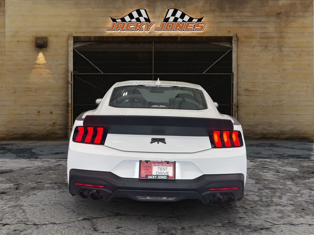 2025 Ford Mustang GT Premium - Photo 8