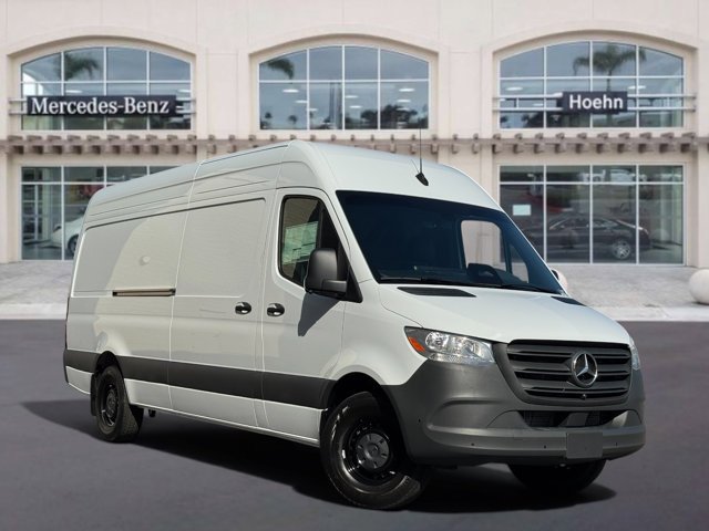 2026 Mercedes-Benz Sprinter 2500 170 WB High Roof's photo