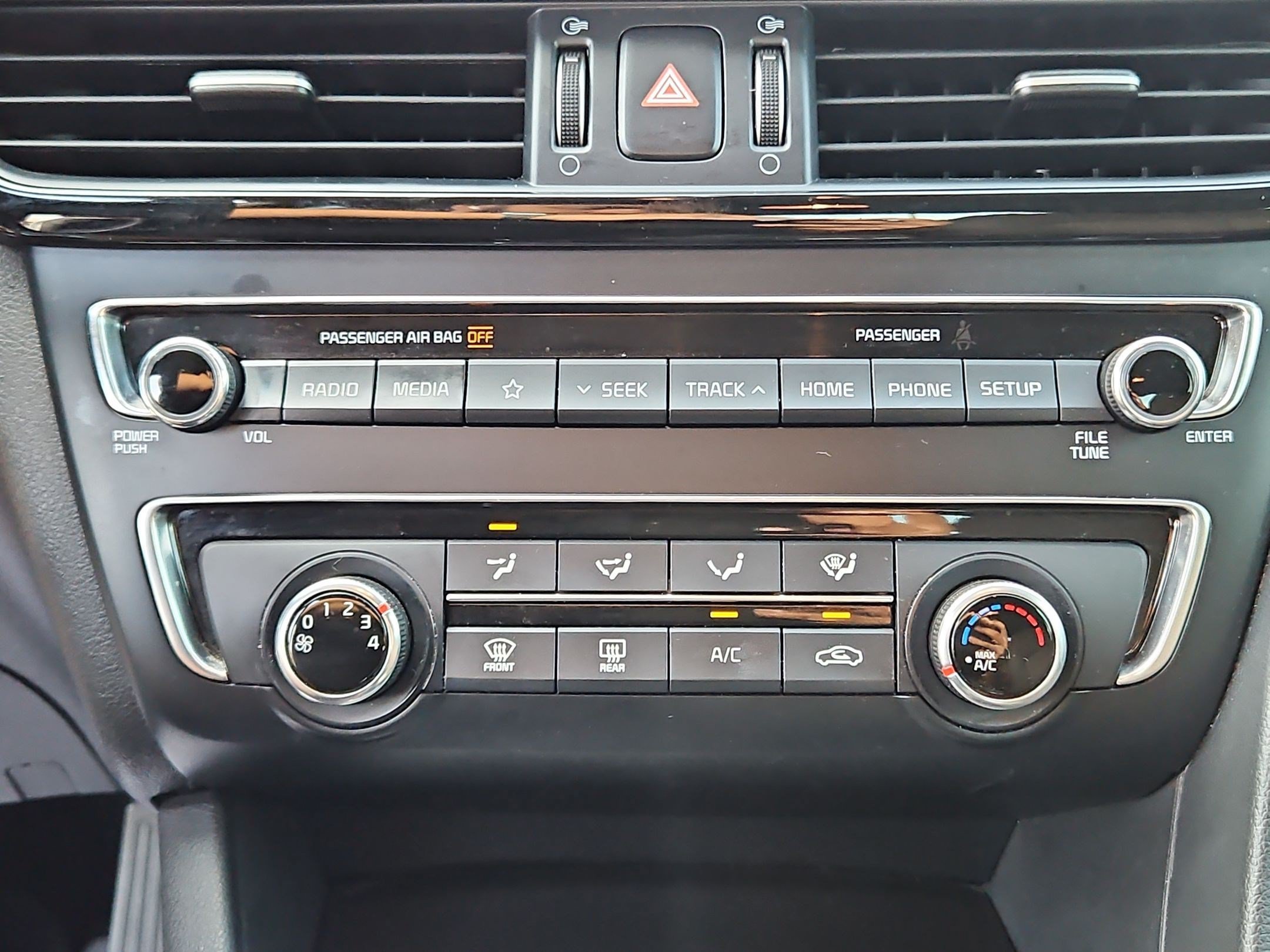 Certified Used 2020 White Kia LX image 20