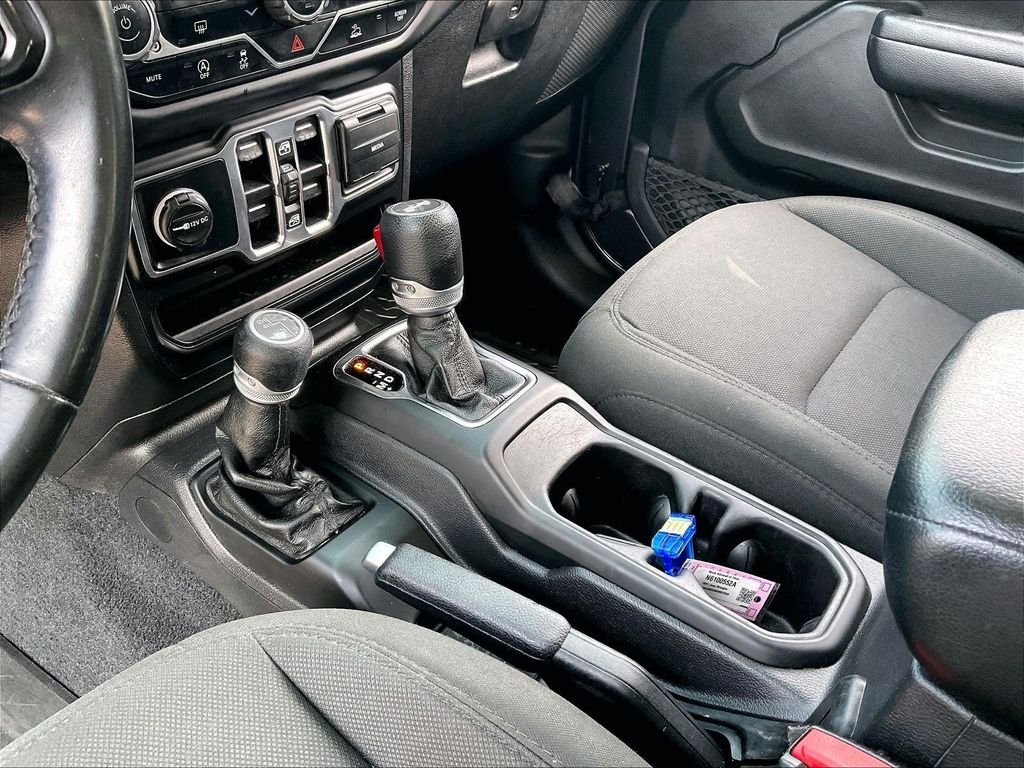 Used 2021 Granite Crystal Metallic Clearcoat Jeep Unlimited Sport S image 19