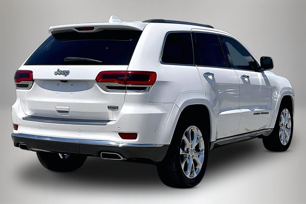 Certified Used 2019 Bright White Clearcoat Jeep Summit image 5
