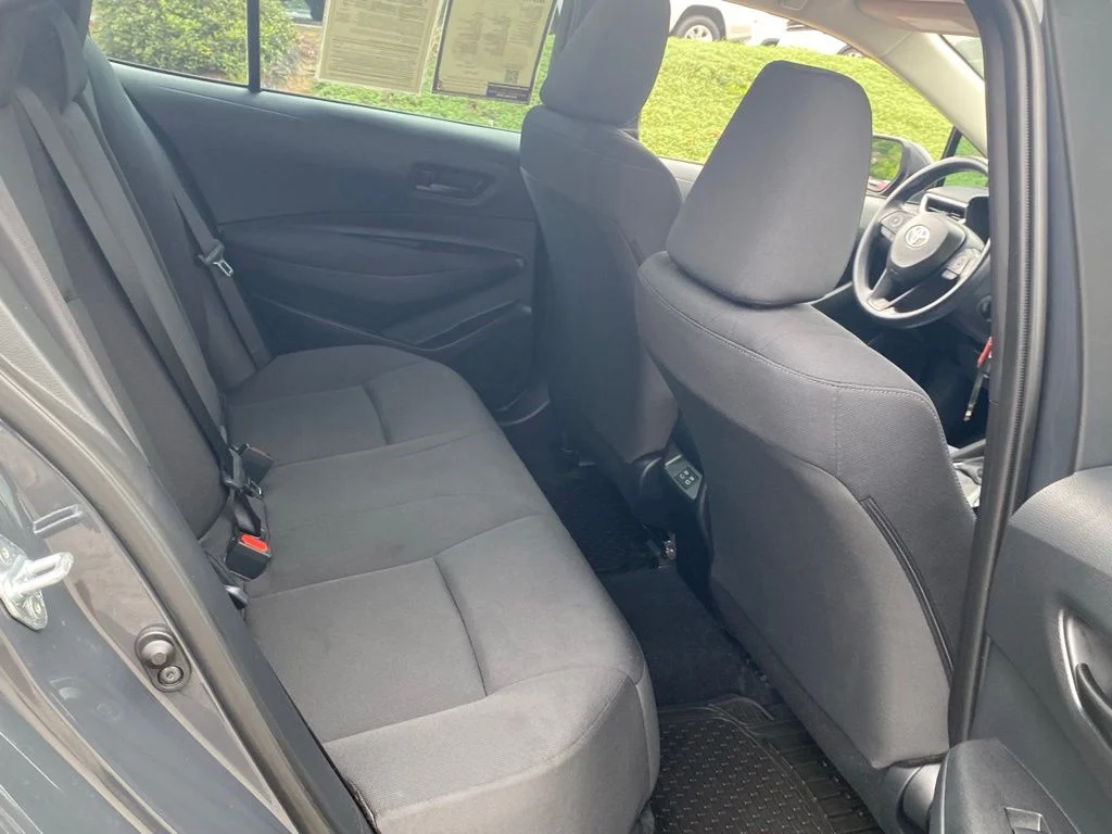 Used 2025  Toyota LE image 17