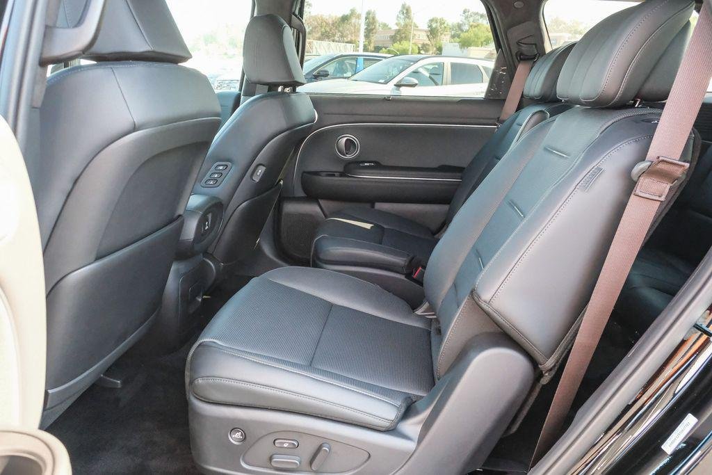 New 2026 Silver Hyundai Calligraphy AWD image 19