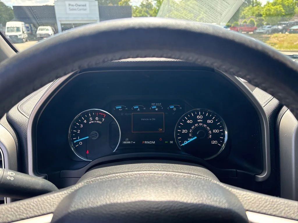 Used 2018 Gray Ford Lariat image 22