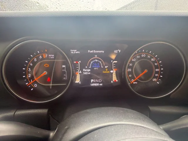Used 2019 Billet Silver Metallic Clearcoat Jeep Unlimited Sport S image 10