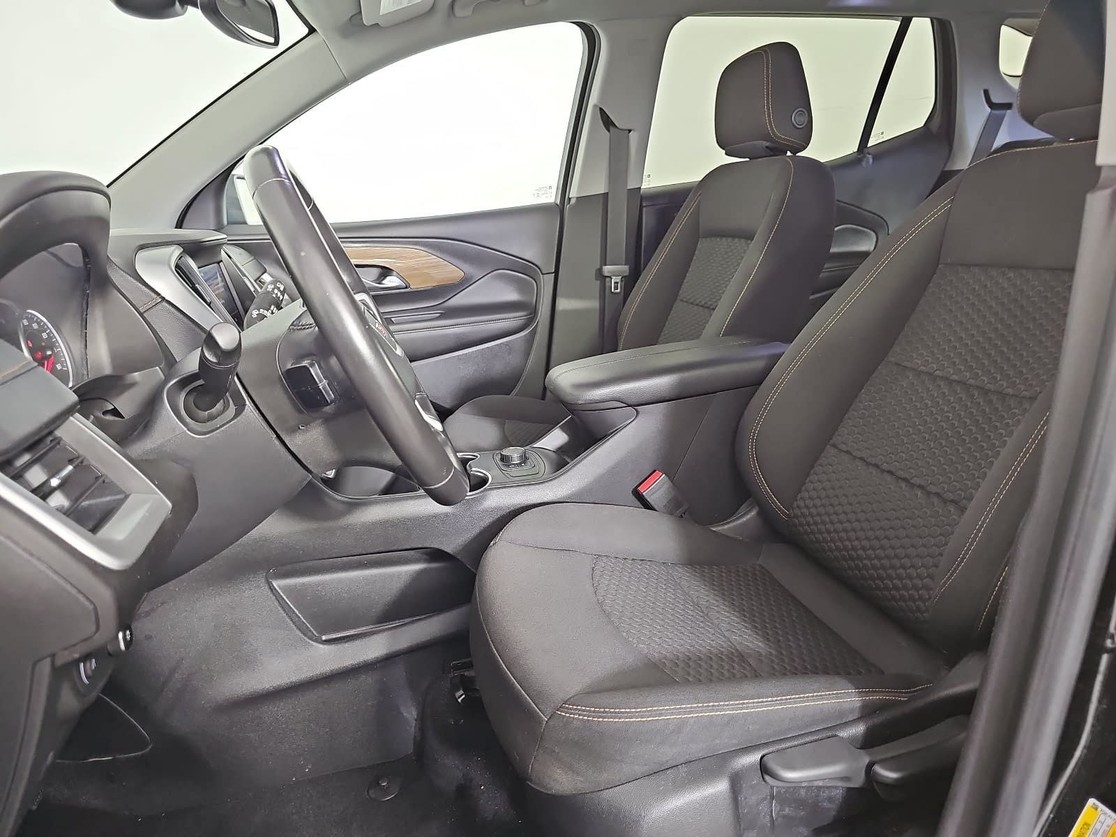 Used 2020 Black GMC SLE image 14