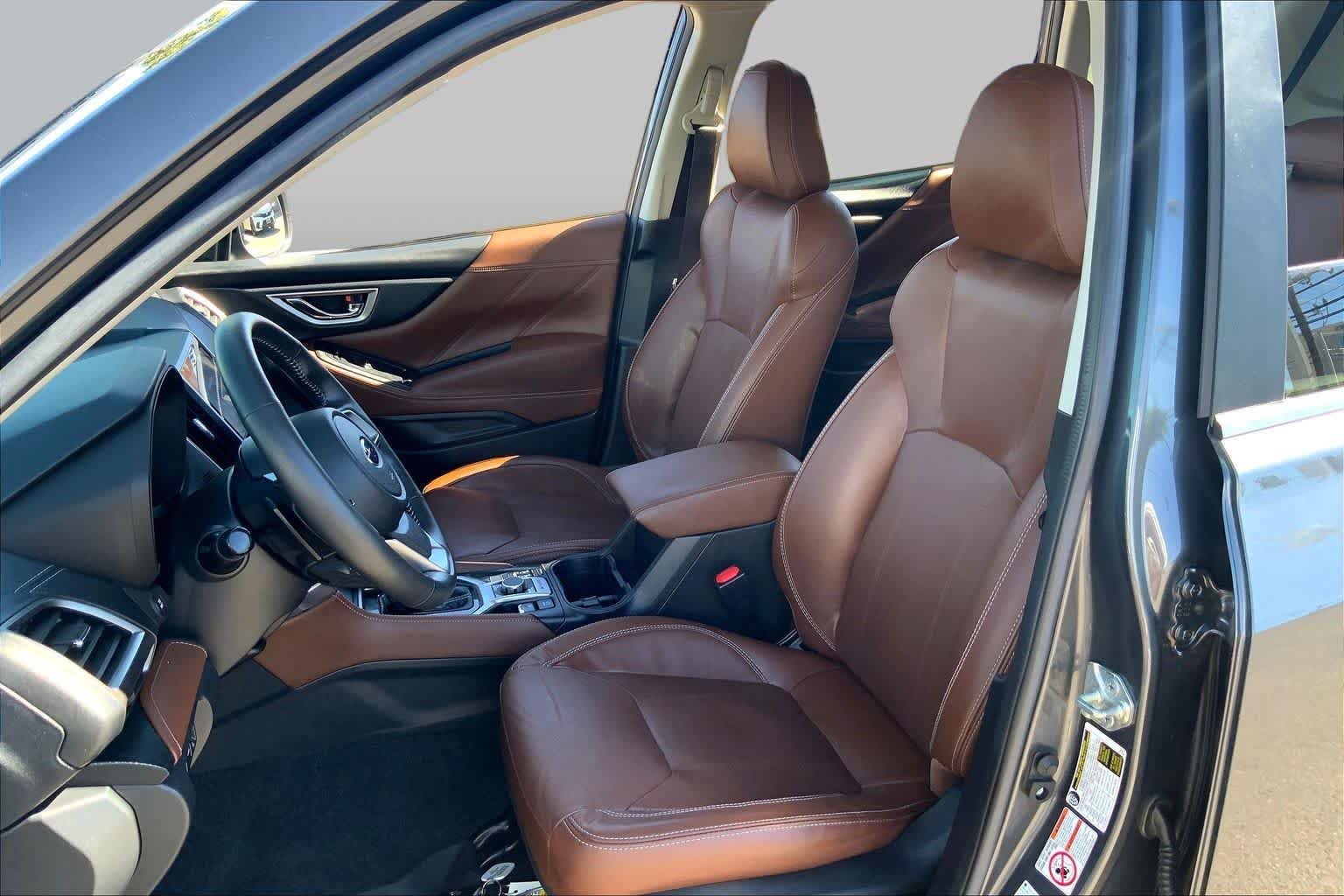 Used 2020 Magnetite Gray Metallic Subaru Touring image 7