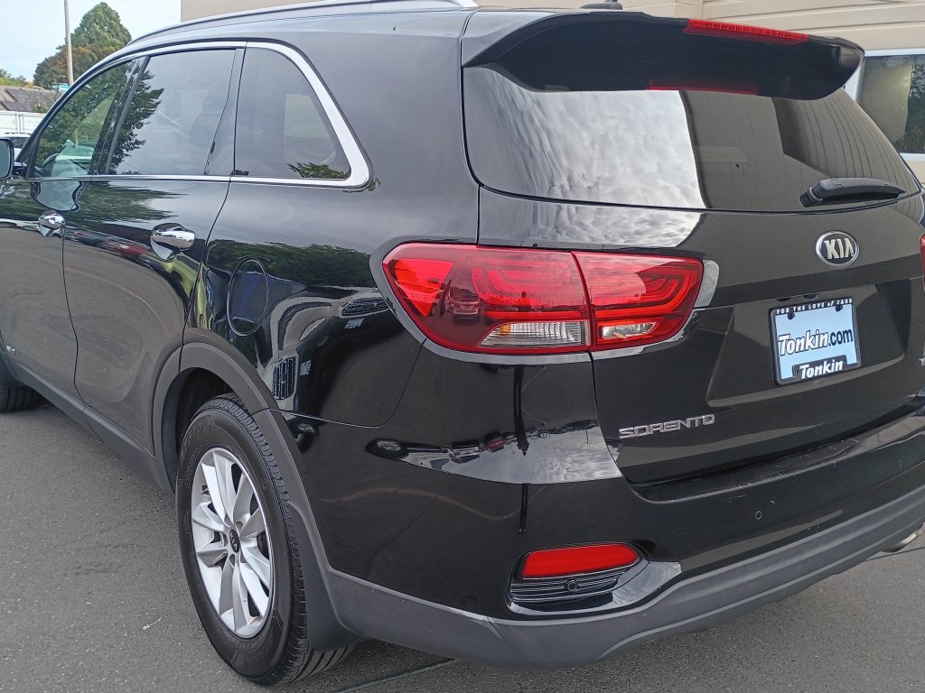 Used 2020 Black Kia LX image 6