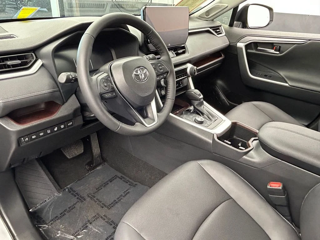 Used 2025 Silver Sky Metallic Toyota Limited image 14