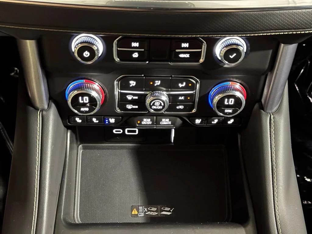 2024 GMC Yukon XL SLT - Photo 16