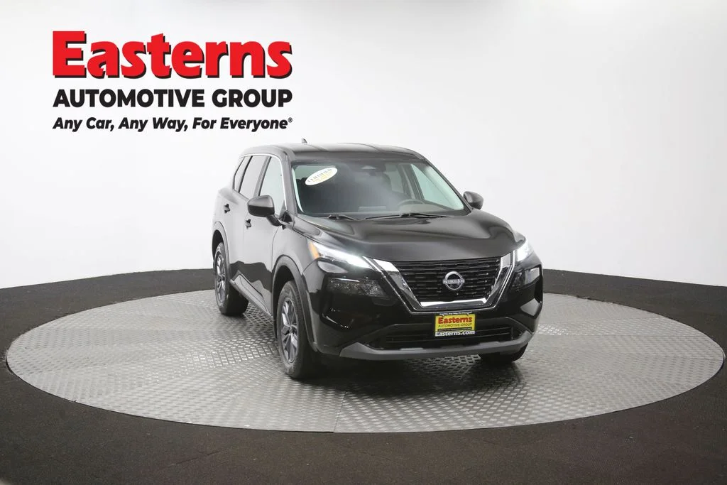 Used 2023 Black Nissan S image 51