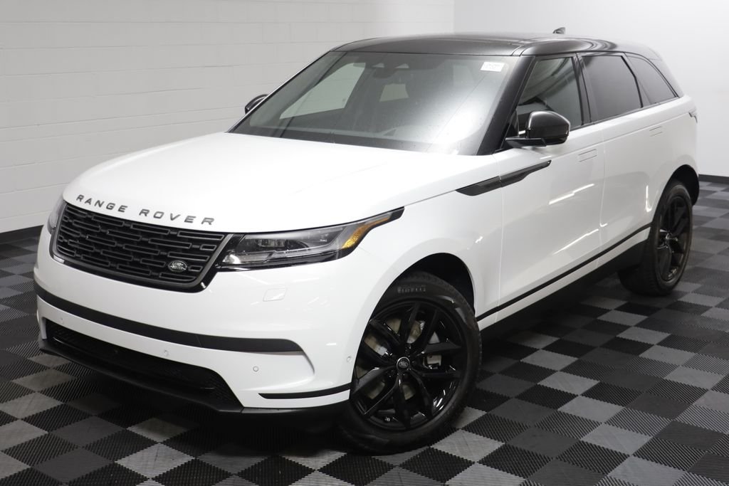 New 2026 Fuji White LAND ROVER S image 2