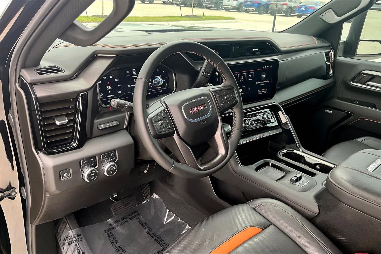 Used 2024 Onyx Black GMC AT4 image 16