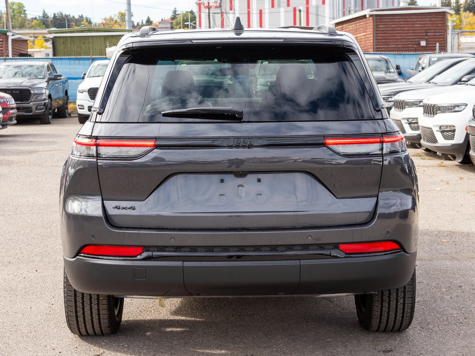 New 2025 Grey Jeep Altitude* 4x4, Sunroof, Remote Start, Heated Seats/Wheel image 4