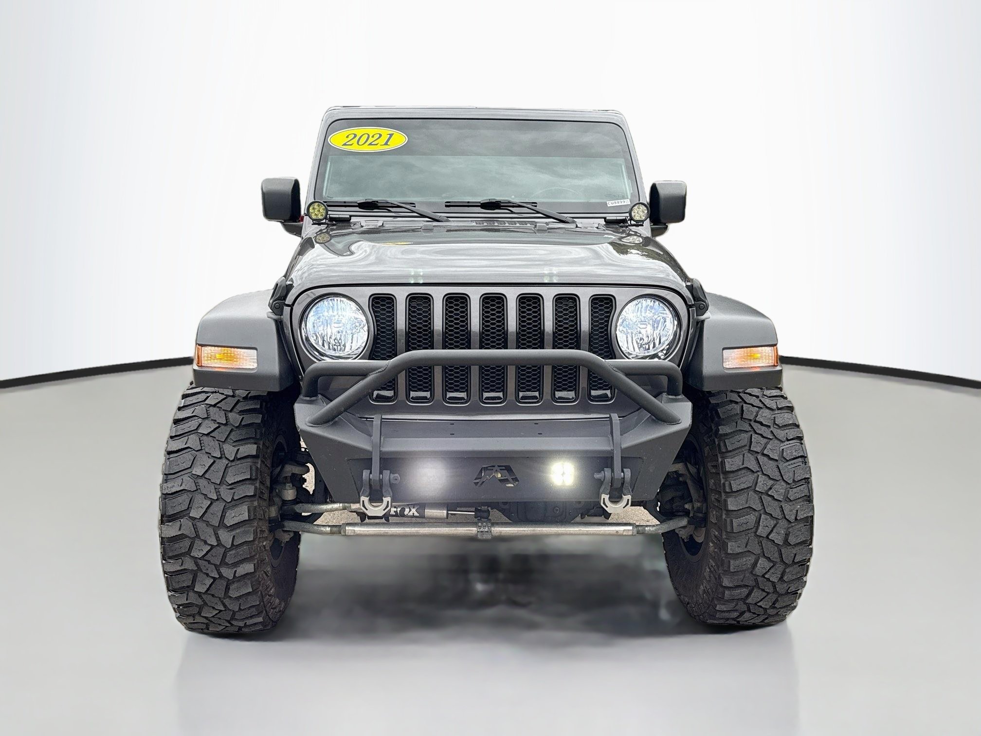 Used 2021 Granite Crystal Metallic Clearcoat Jeep Unlimited Sport Altitude image 2