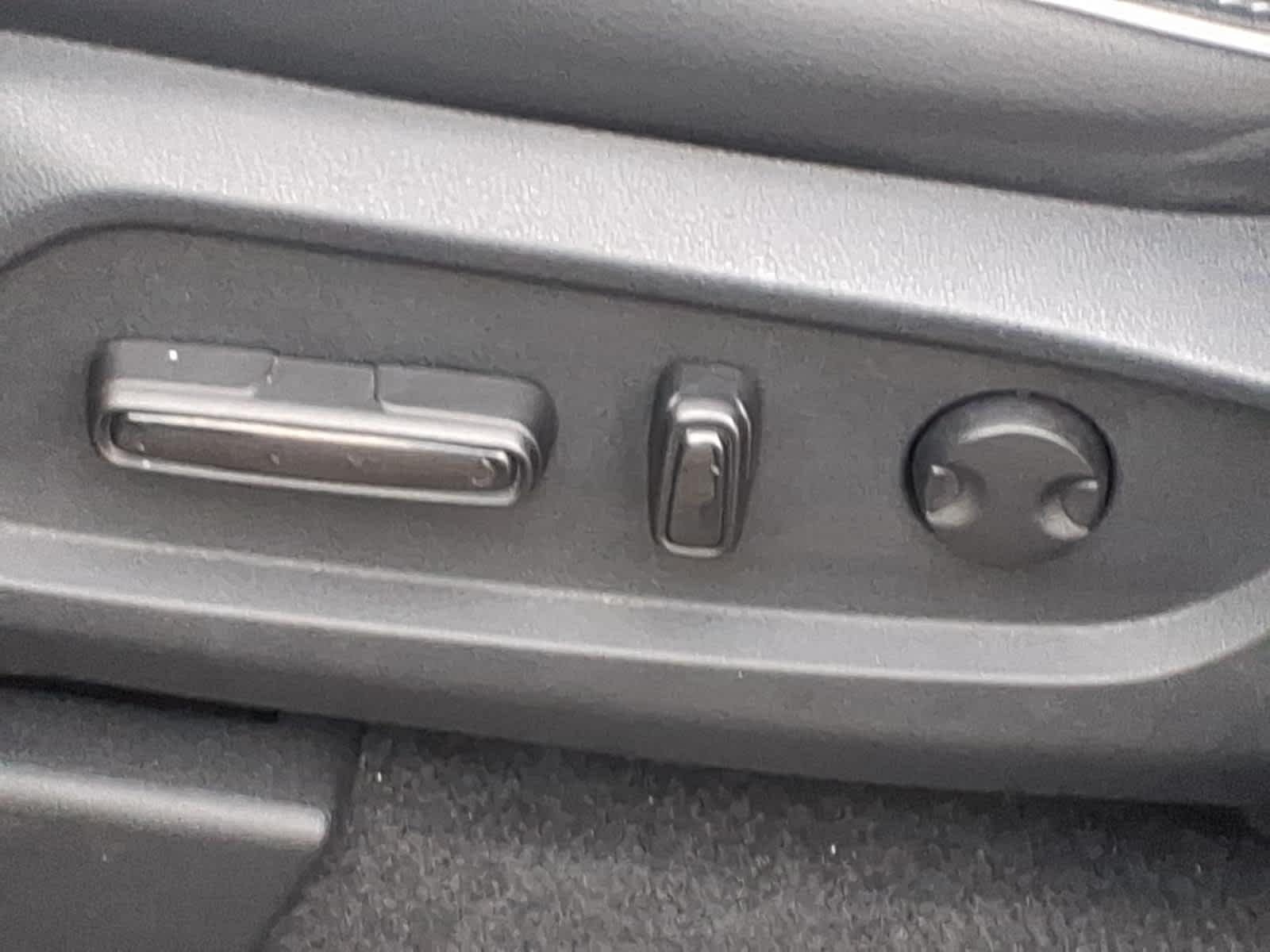 2023 Honda Pilot Elite - Photo 19