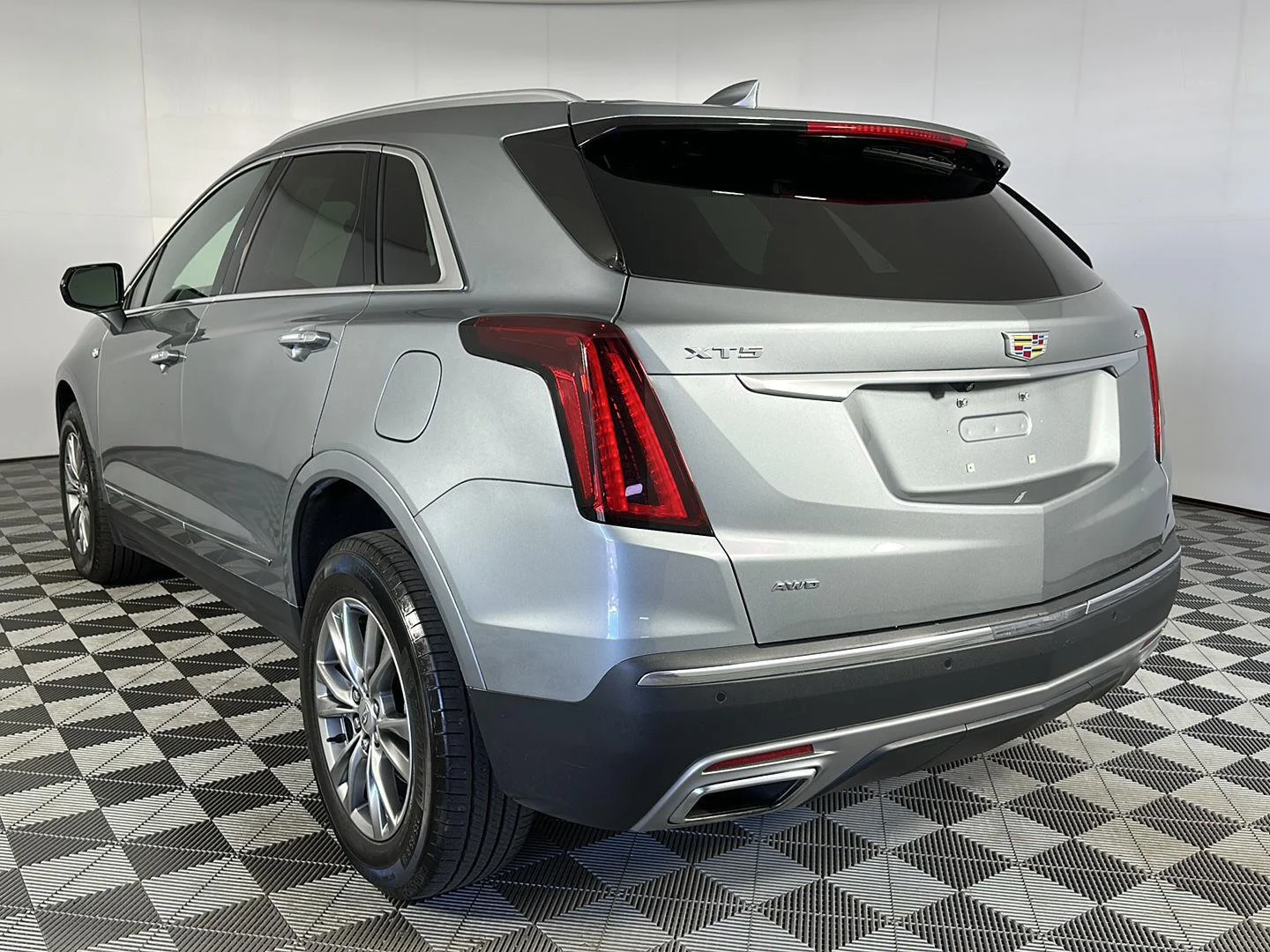 Used 2023 Argent Silver Metallic Cadillac AWD Premium Luxury image 24
