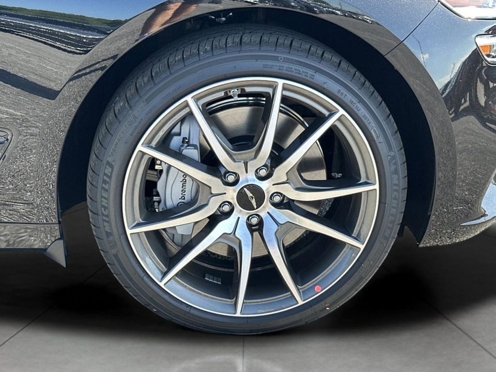 New 2026 Black Genesis 2.5T image 7