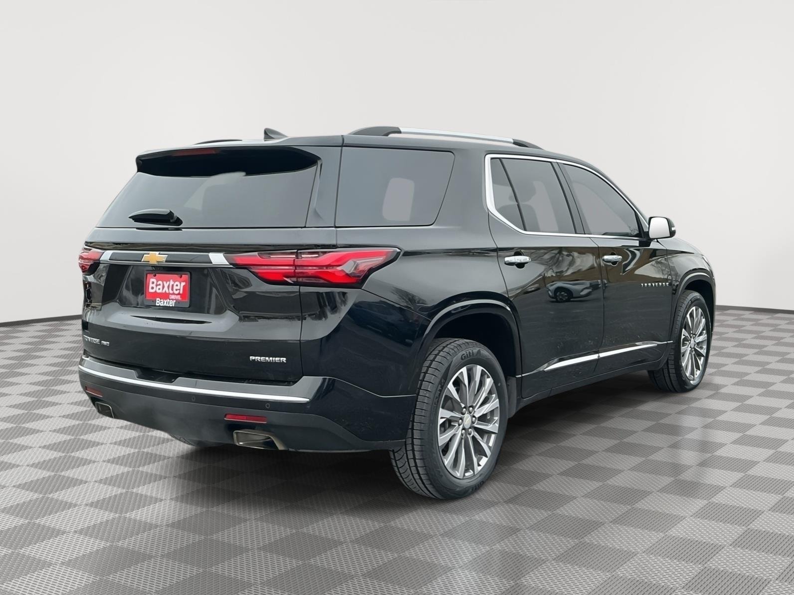 2022 Chevrolet Traverse Premier - Photo 8