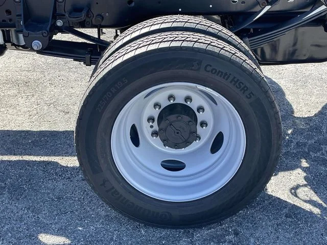 New 2026 White Ford XL image 21