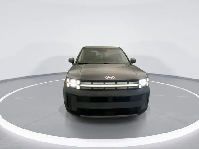 Used 2024 Gray Hyundai SE image 7