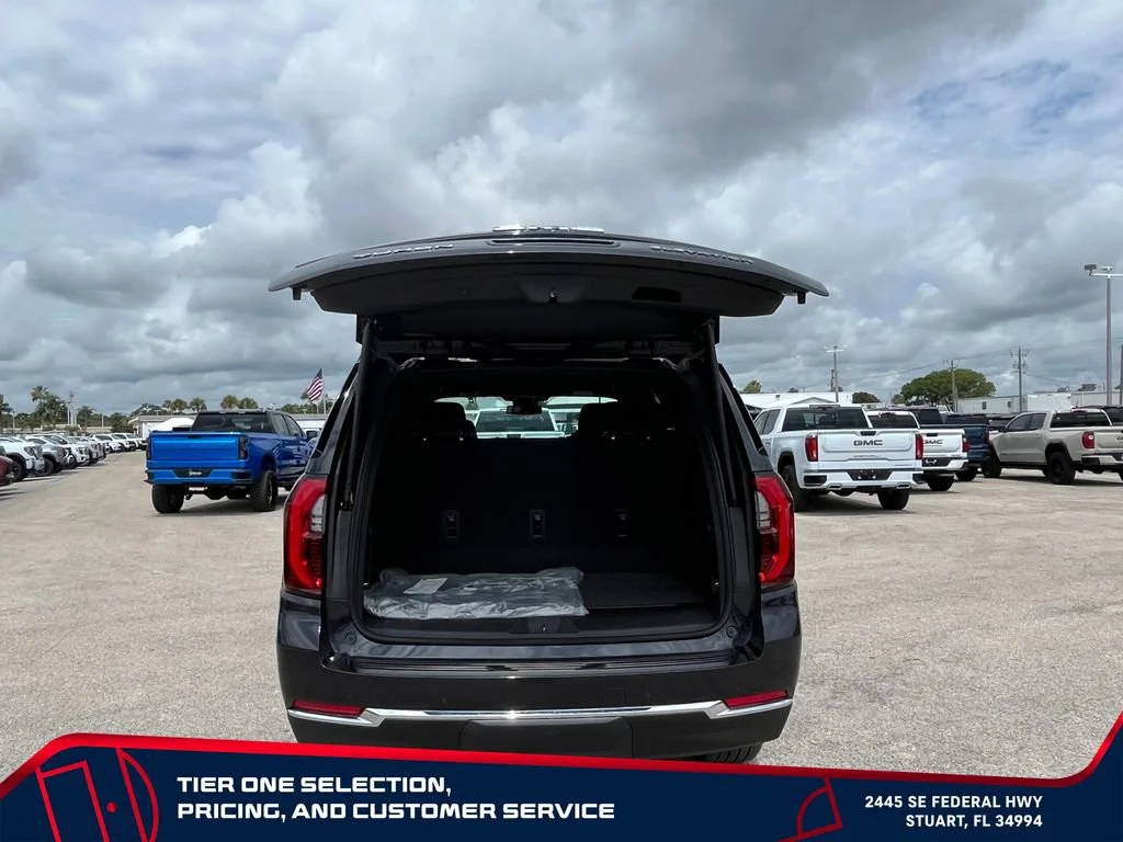 New 2026 Titanium Rush Metallic GMC Elevation image 17