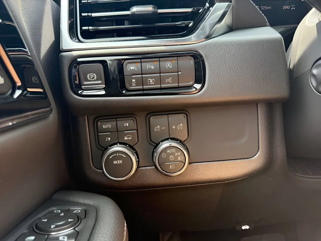 New 2026 Glacier White Tricoat GMC Denali image 27