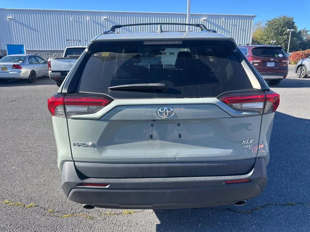 Used 2023 Lunar Toyota XLE image 4