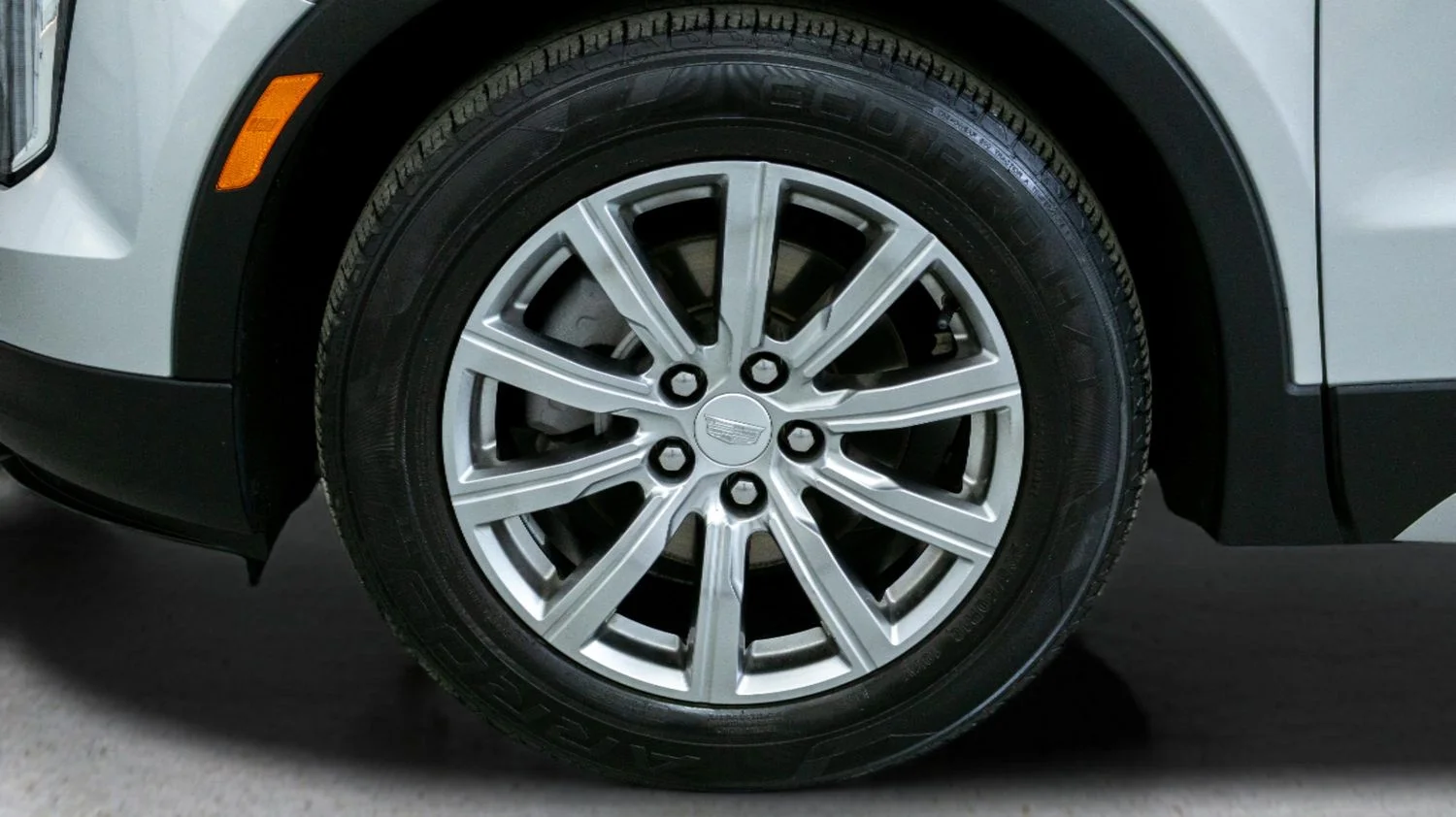 Used 2022 Silver Cadillac Premium Luxury image 9