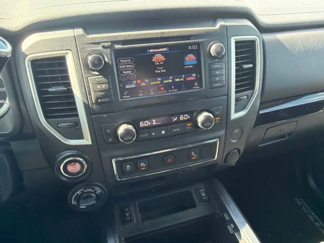 Used 2019 Gray Nissan SV image 7