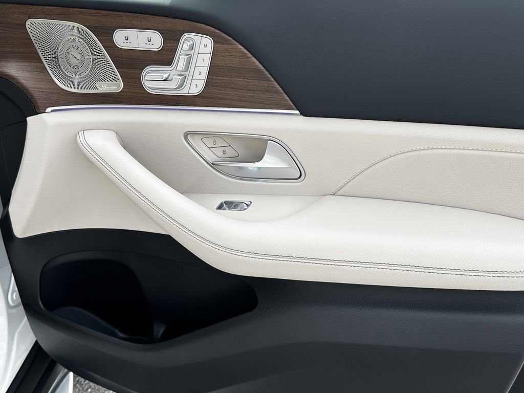New 2026 Polar White Mercedes-Benz GLE 350 image 16