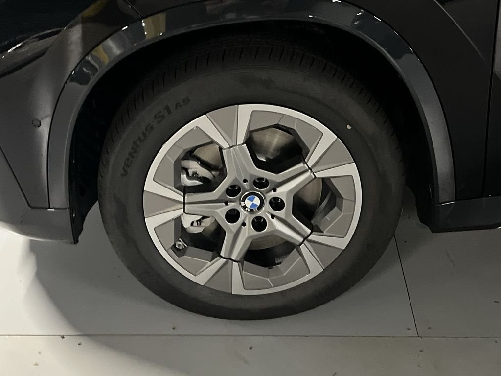 2026 BMW X1 28i - Photo 10