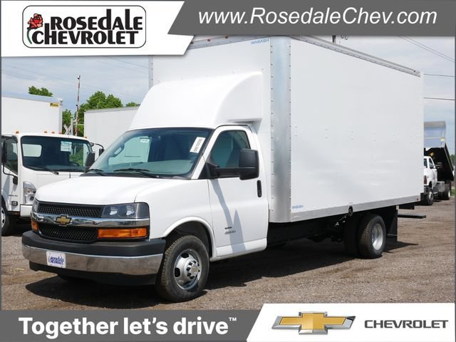 2025 Chevrolet Express Cutaway