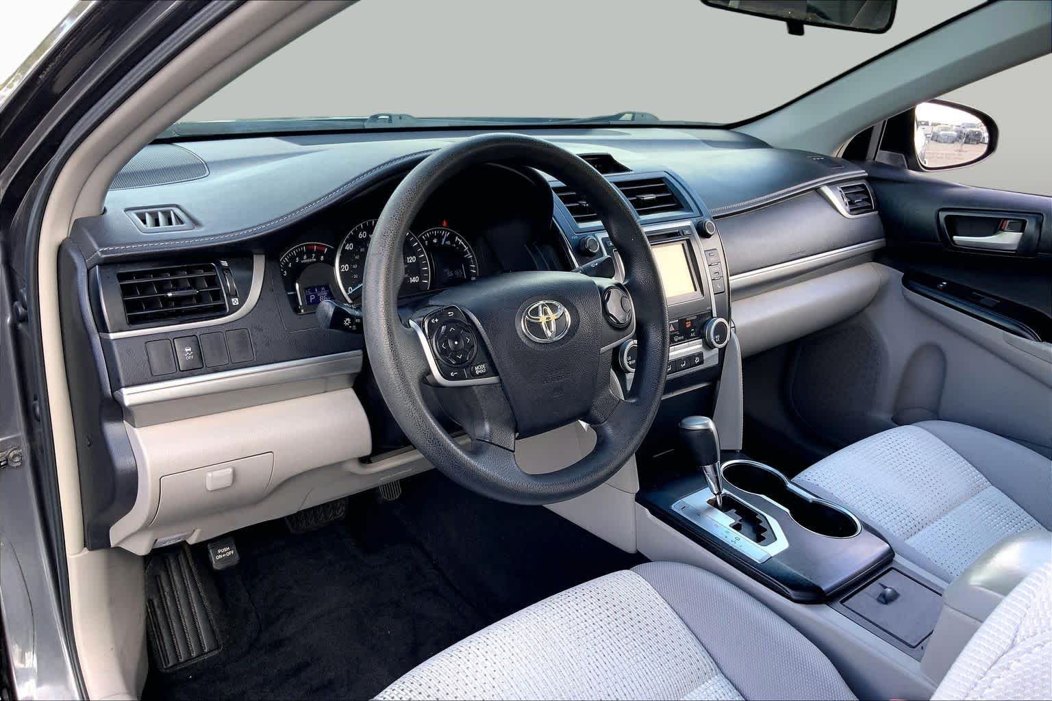 Used 2014 Magnetic Gray Metallic Toyota LE image 17