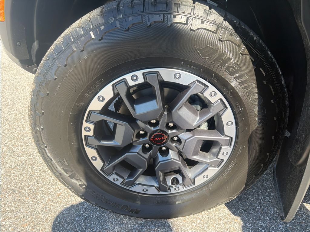 New 2026 Nissan Frontier PRO-4X 4D Crew Cab