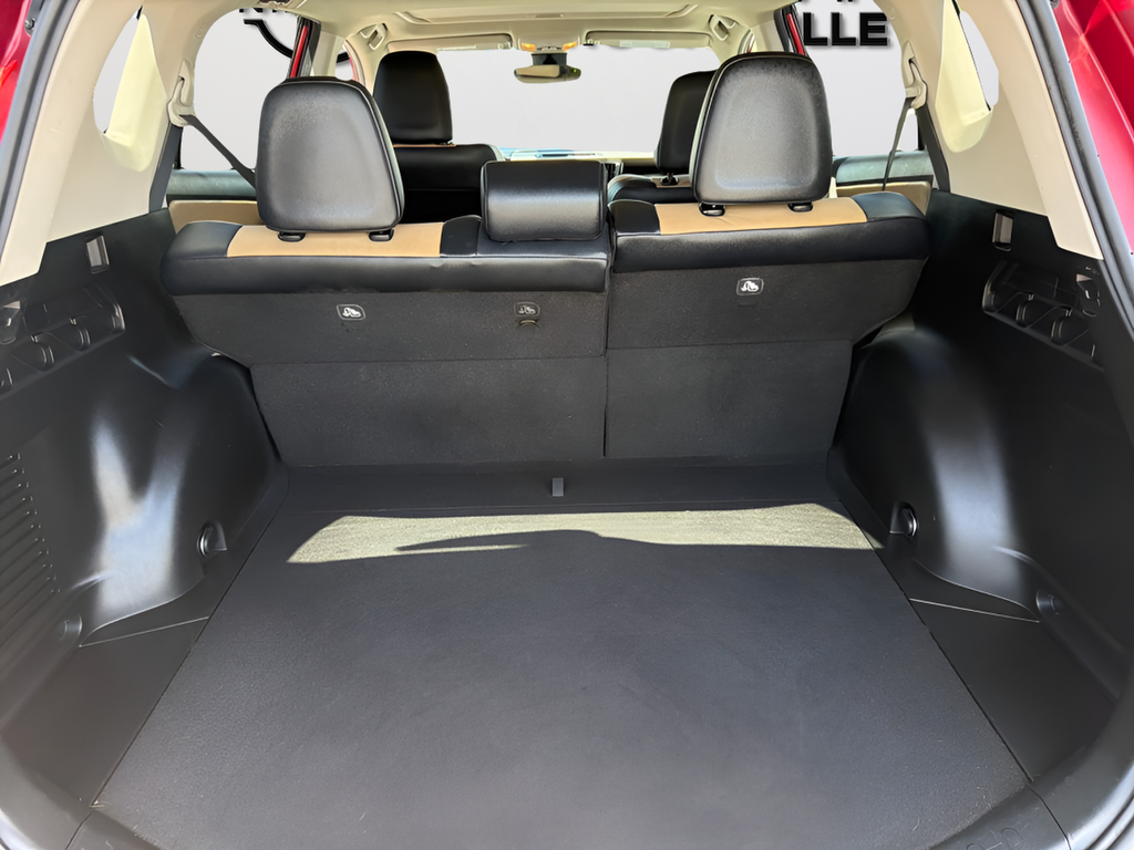Used 2018 Red Toyota Limited image 10
