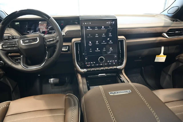 2026 GMC Yukon XL Denali Ultimate - Photo 16