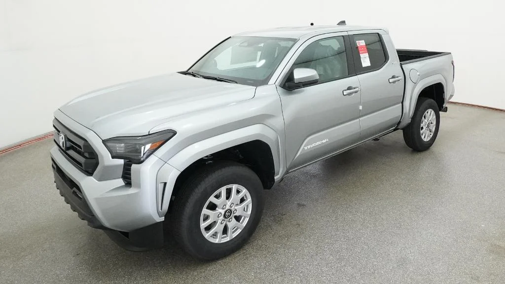 New 2026 Celestial Silver Metallic Toyota SR5 image 31